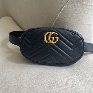 GUCCI Marmont Belt Bag in Black
